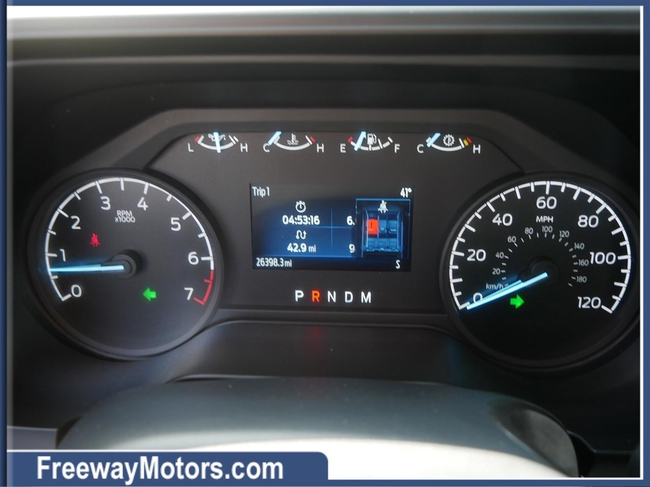 Ford Super Duty F-350 SRW King Ranch 4WD Crew Cab 8' Box 2023