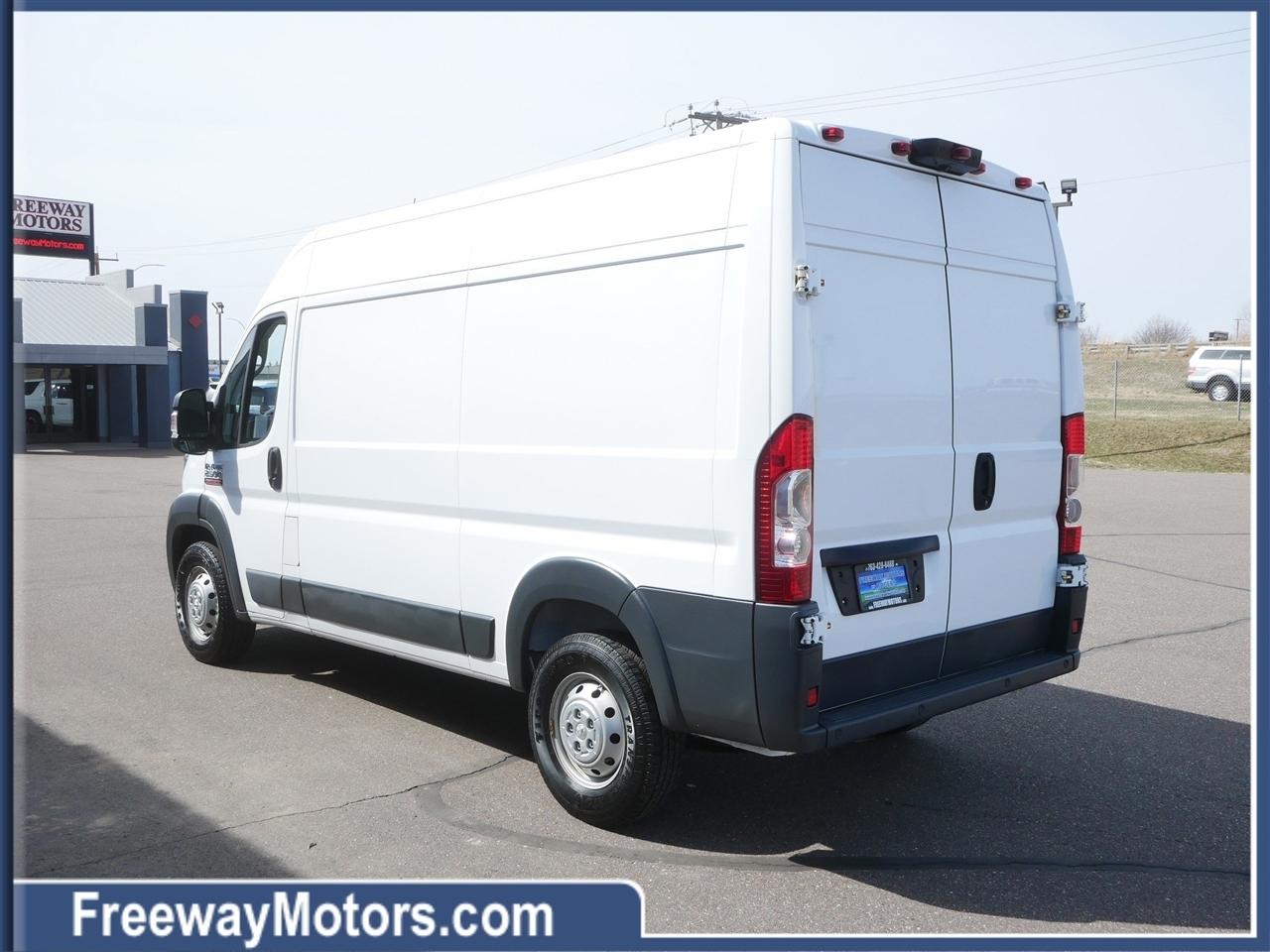 RAM ProMaster Cargo Van 2500 High Roof 136" WB 2017