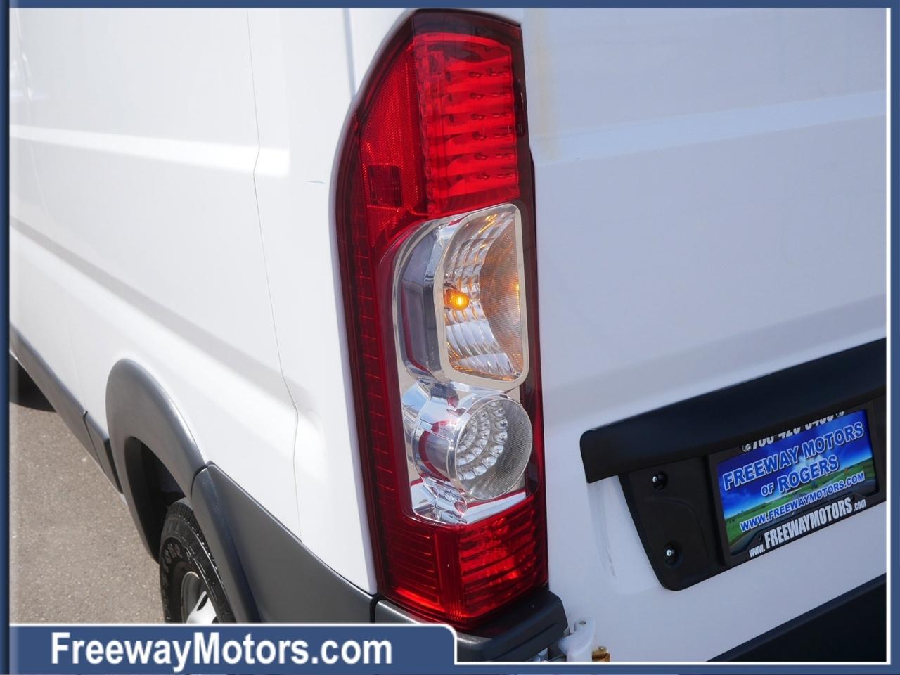 RAM ProMaster Cargo Van 2500 High Roof 136" WB 2017