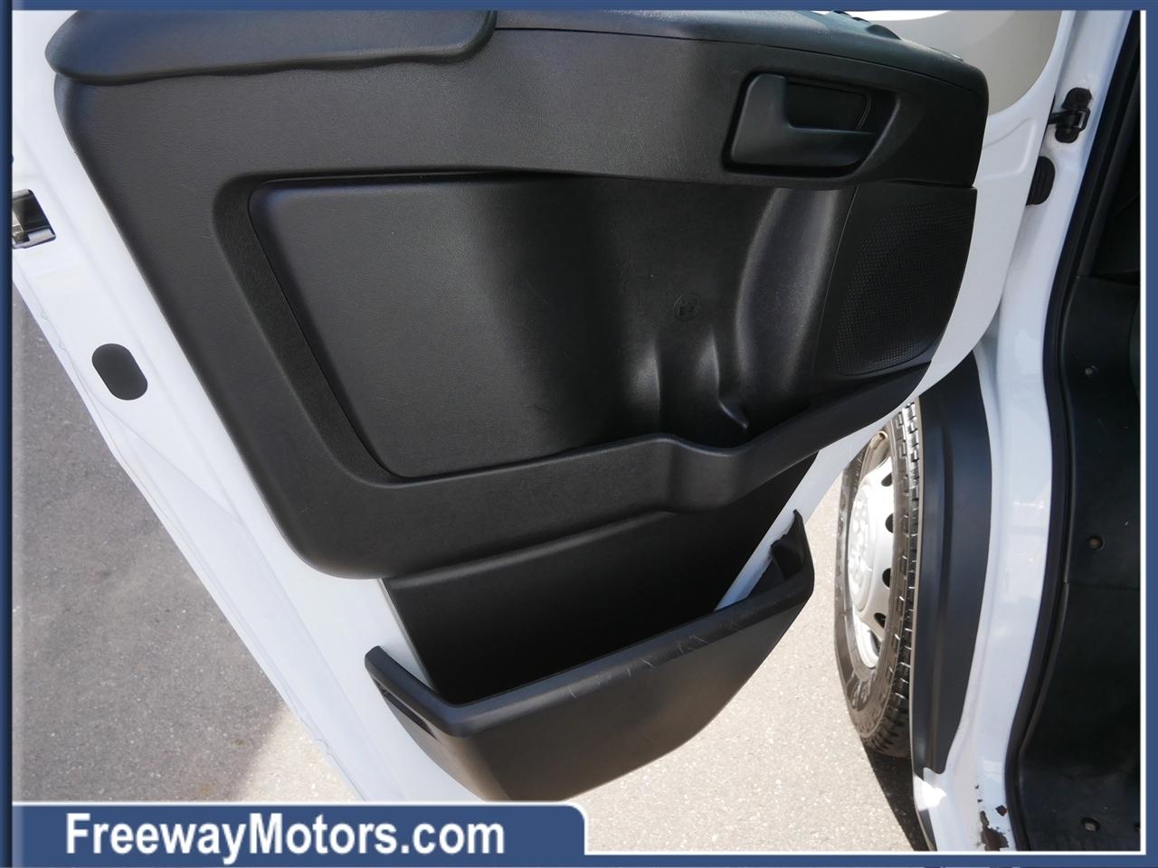 RAM ProMaster Cargo Van 2500 High Roof 136" WB 2017