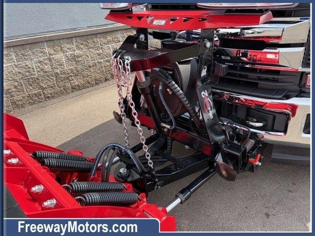 Ford Super Duty F-250 SRW XLT 4WD Reg Cab 8' Box 2017