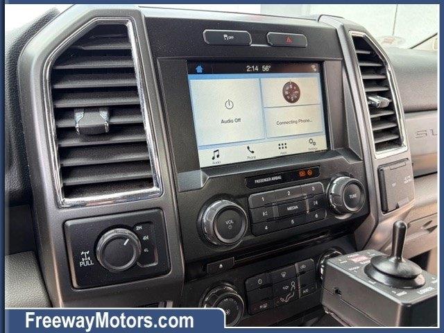 Ford Super Duty F-250 SRW XLT 4WD Reg Cab 8' Box 2017