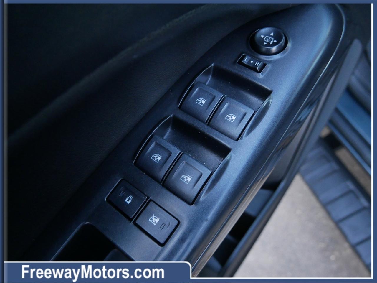 GMC Canyon 4WD Crew Cab 140.5" All Terrain w/Cloth 2019