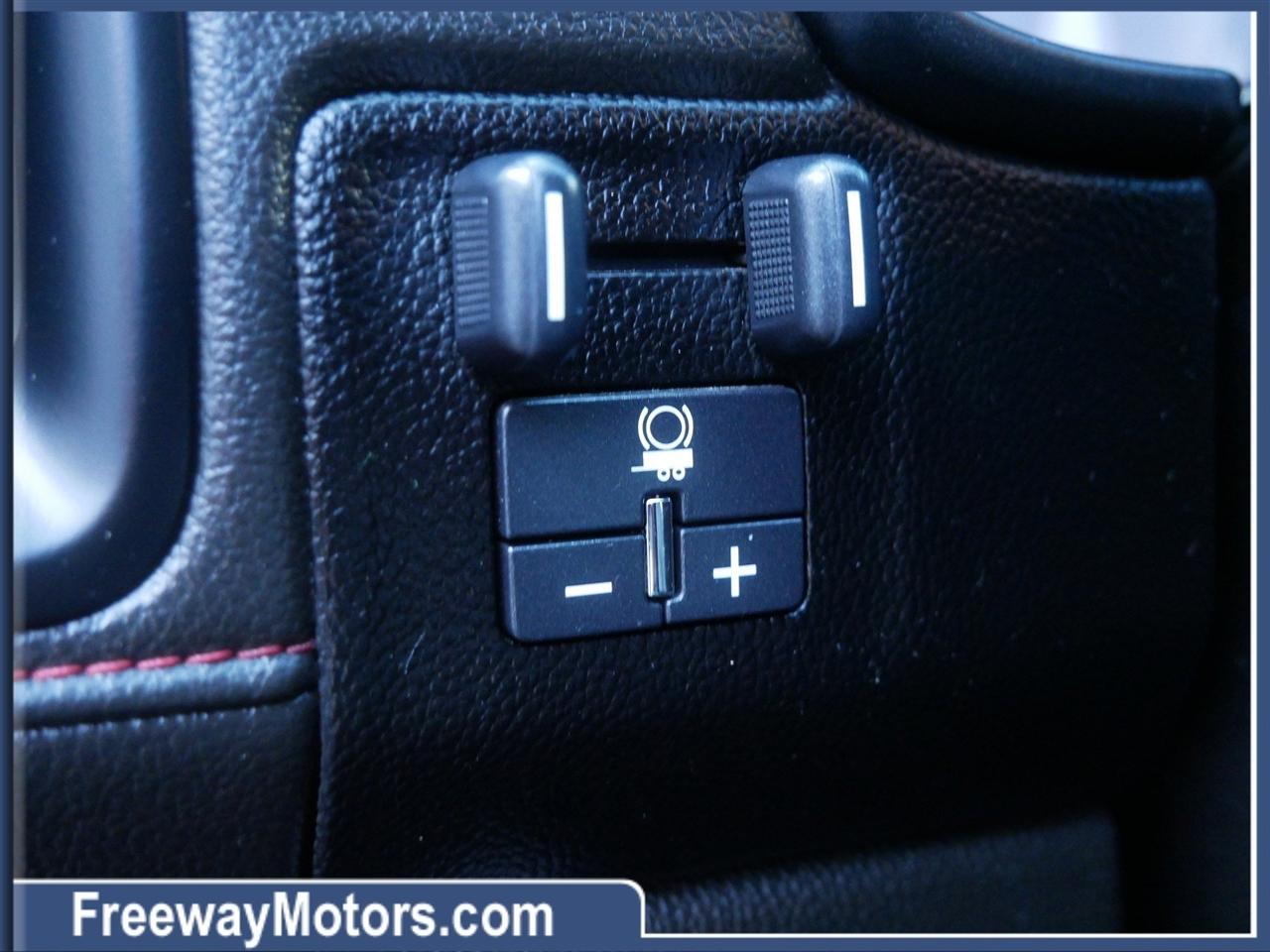 GMC Canyon 4WD Crew Cab 140.5" All Terrain w/Cloth 2019