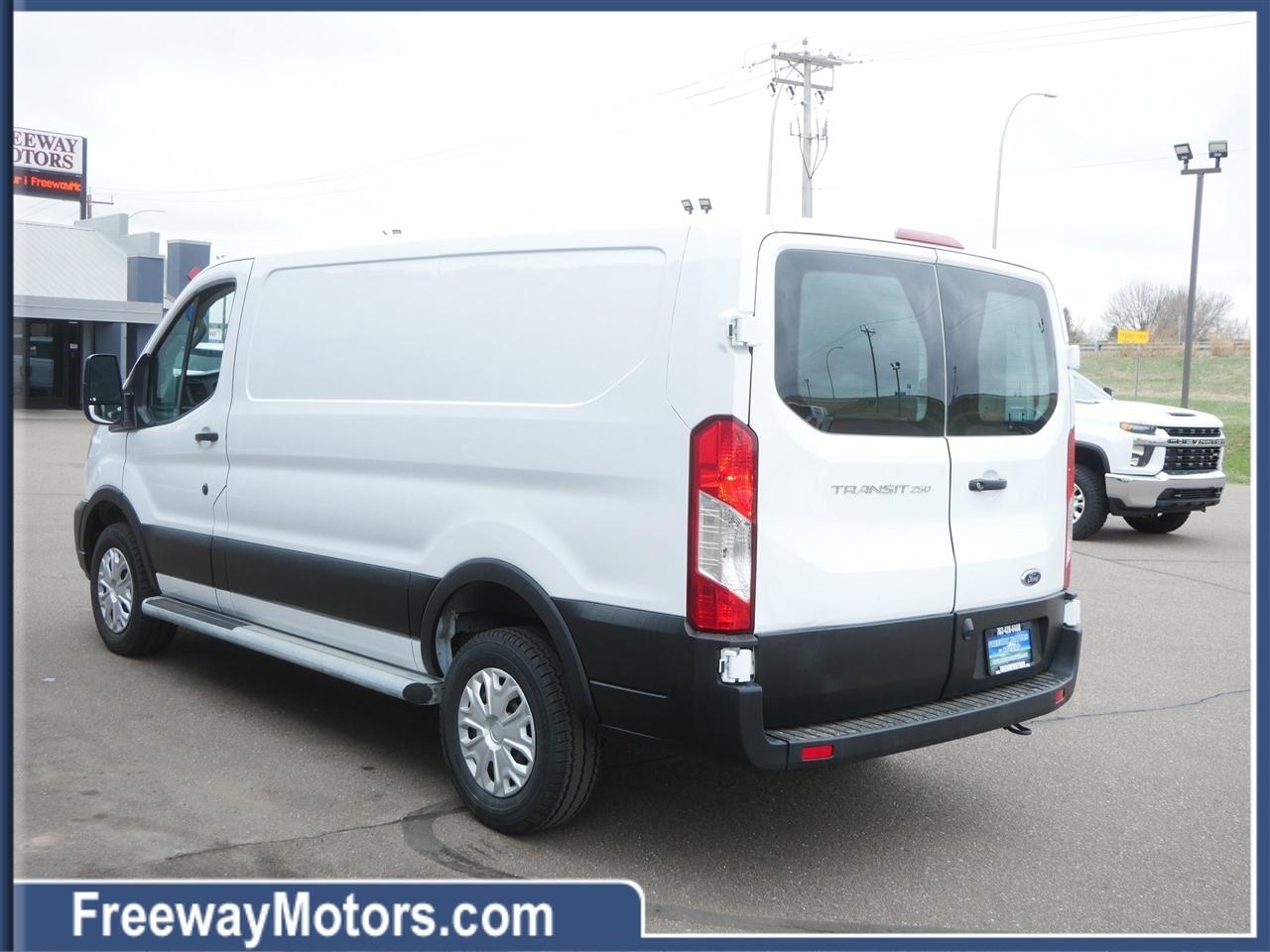 Ford Transit Cargo Van T-250 130" Low Rf 9070 GVWR RWD 2024