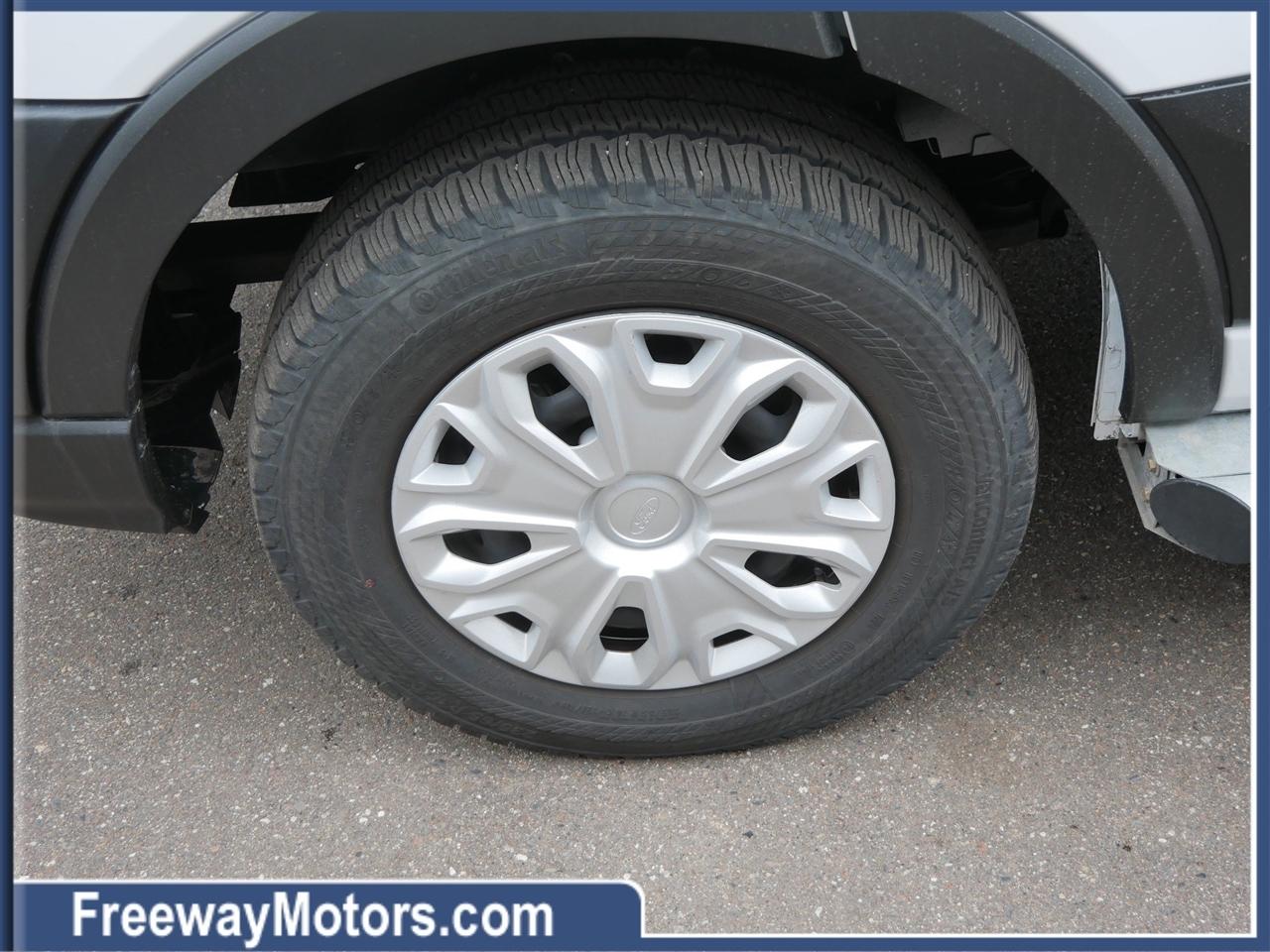 Ford Transit Cargo Van T-250 130" Low Rf 9070 GVWR RWD 2024