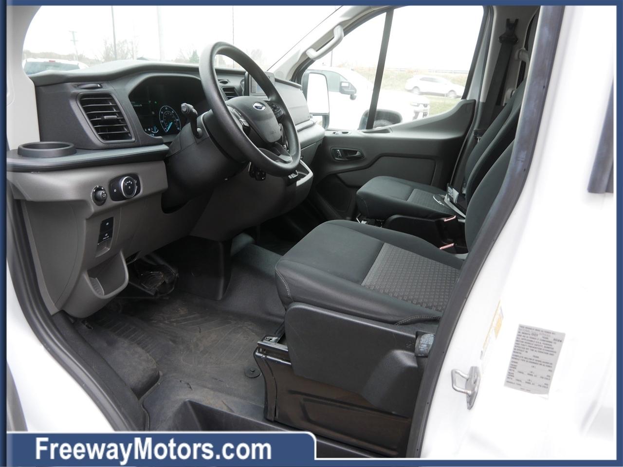 Ford Transit Cargo Van T-250 130" Low Rf 9070 GVWR RWD 2024