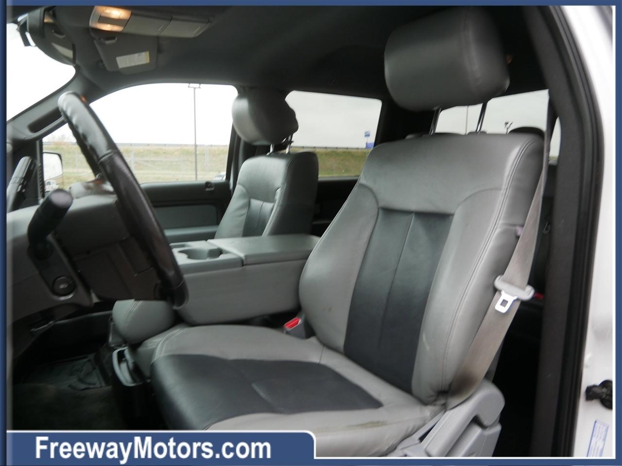 Ford F-150 4WD SuperCrew 145" King Ranch 2013