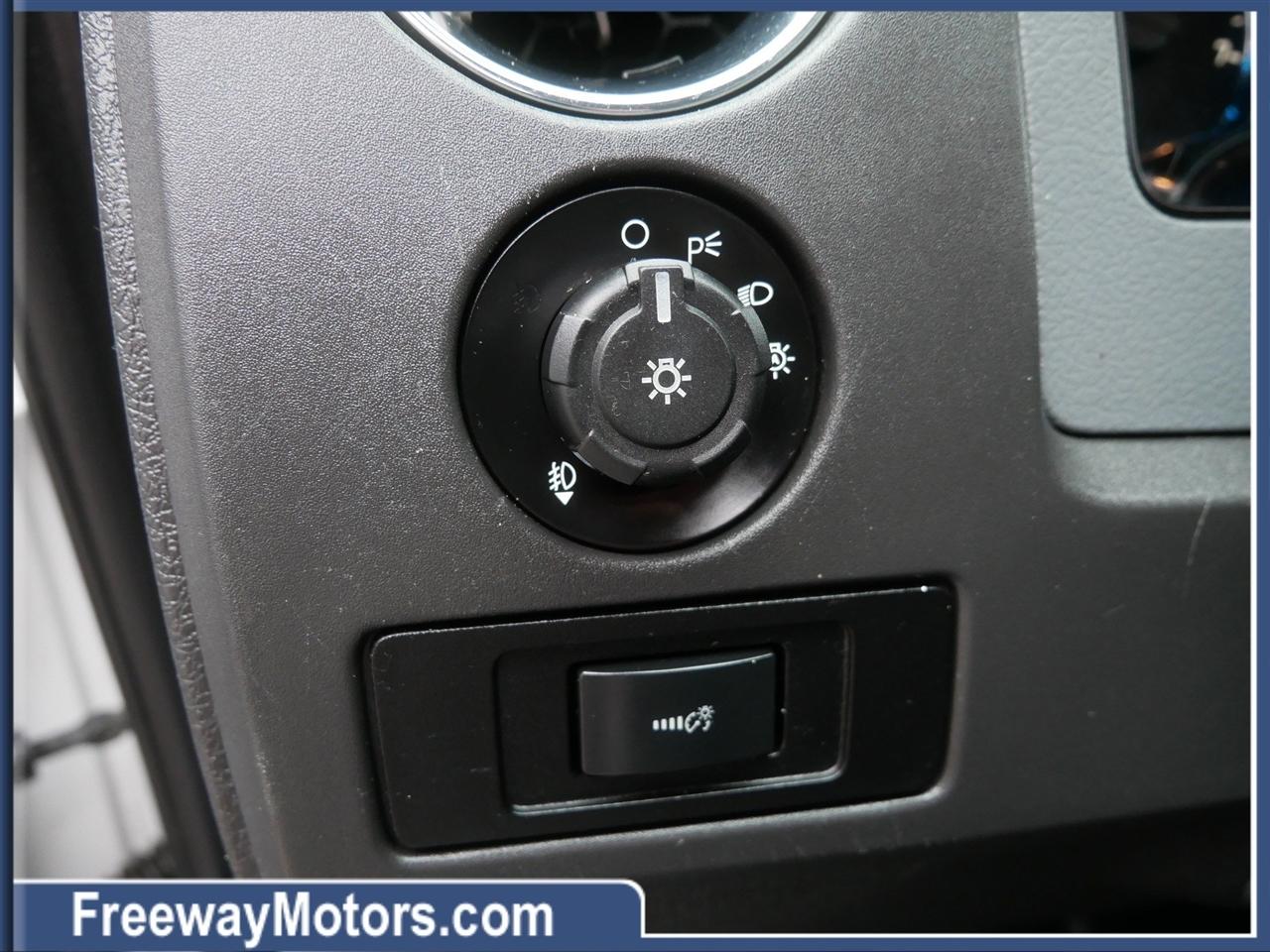 Ford F-150 4WD SuperCrew 145" King Ranch 2013