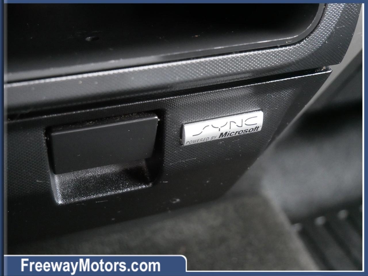 Ford F-150 4WD SuperCrew 145" King Ranch 2013