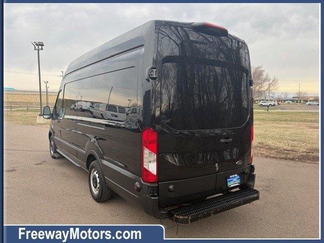 Ford Transit Cargo Van T-250 148" EL Hi Rf 9070 GVWR RWD 2020