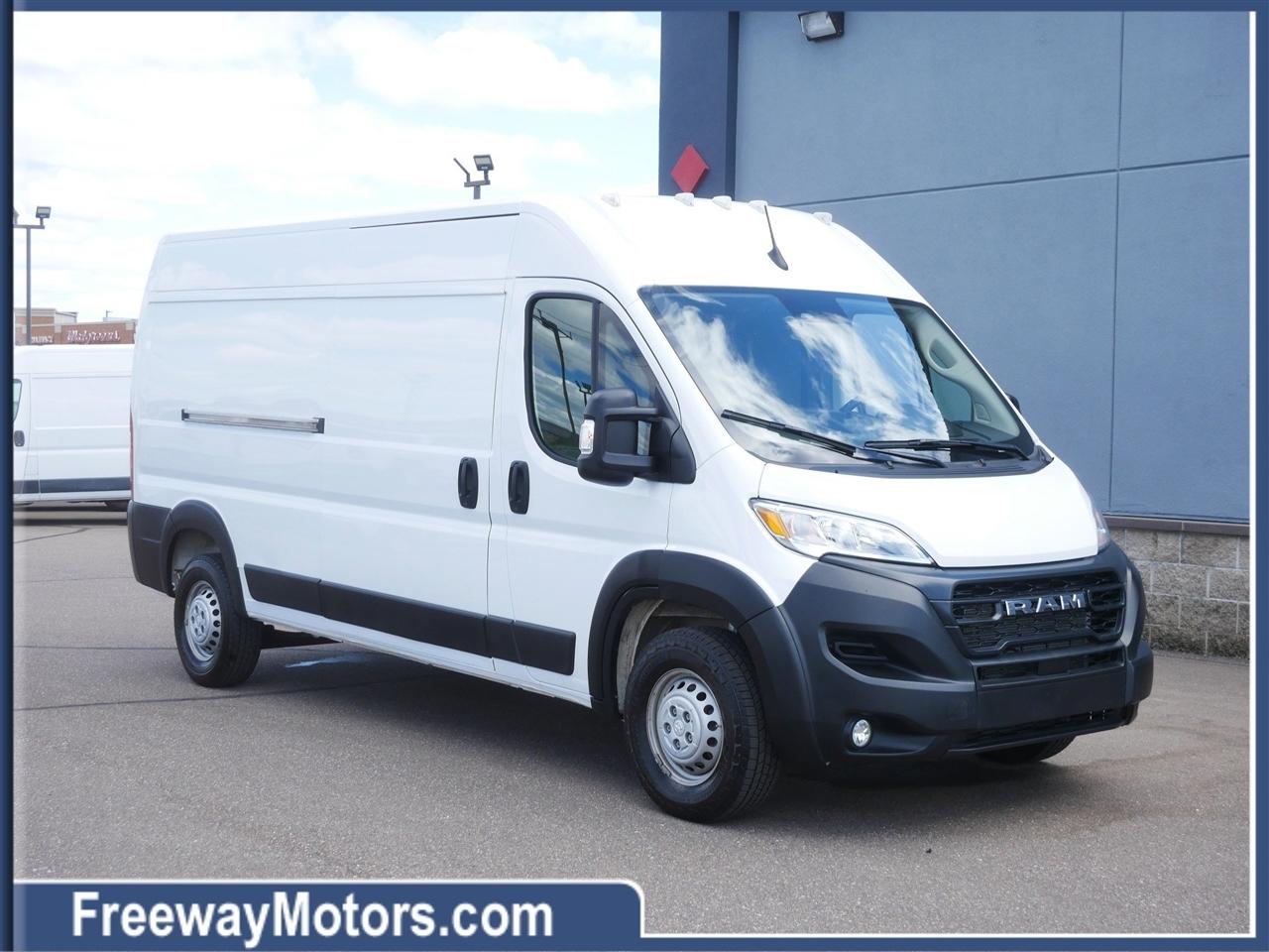 2025 RAM ProMaster Cargo Van Tradesman 2500 High Roof 159" WB w/Pass Seat
