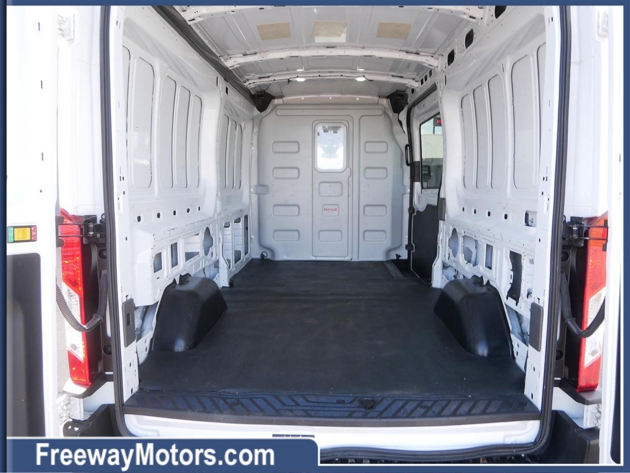 Ford Transit Cargo Van T-250 148" Med Rf 9070 GVWR AWD 2024