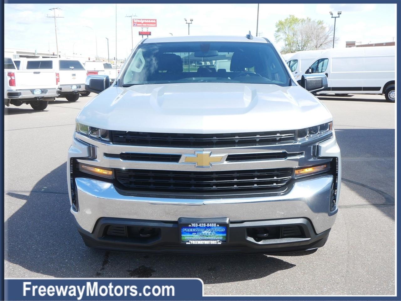 Chevrolet Silverado 1500 4WD Crew Cab 147" LT w/1LT 2021