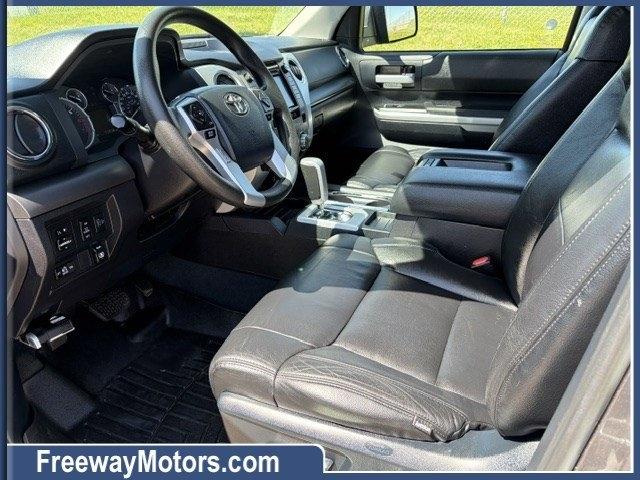 Toyota Tundra 4WD Truck Double Cab 5.7L V8 6-Spd AT SR5 (Natl) 2014