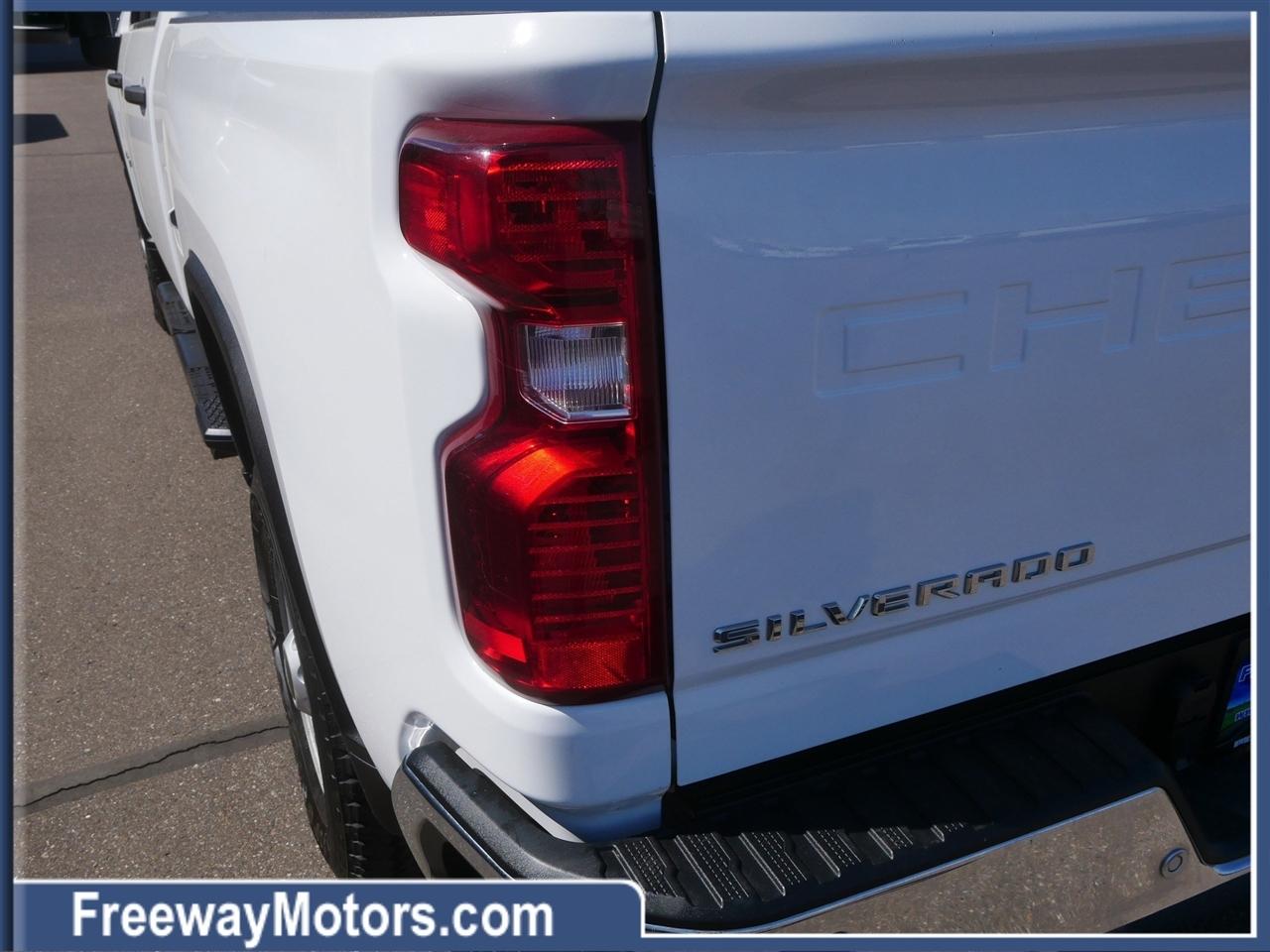 Chevrolet Silverado 2500HD 4WD Crew Cab 159" Work Truck 2023