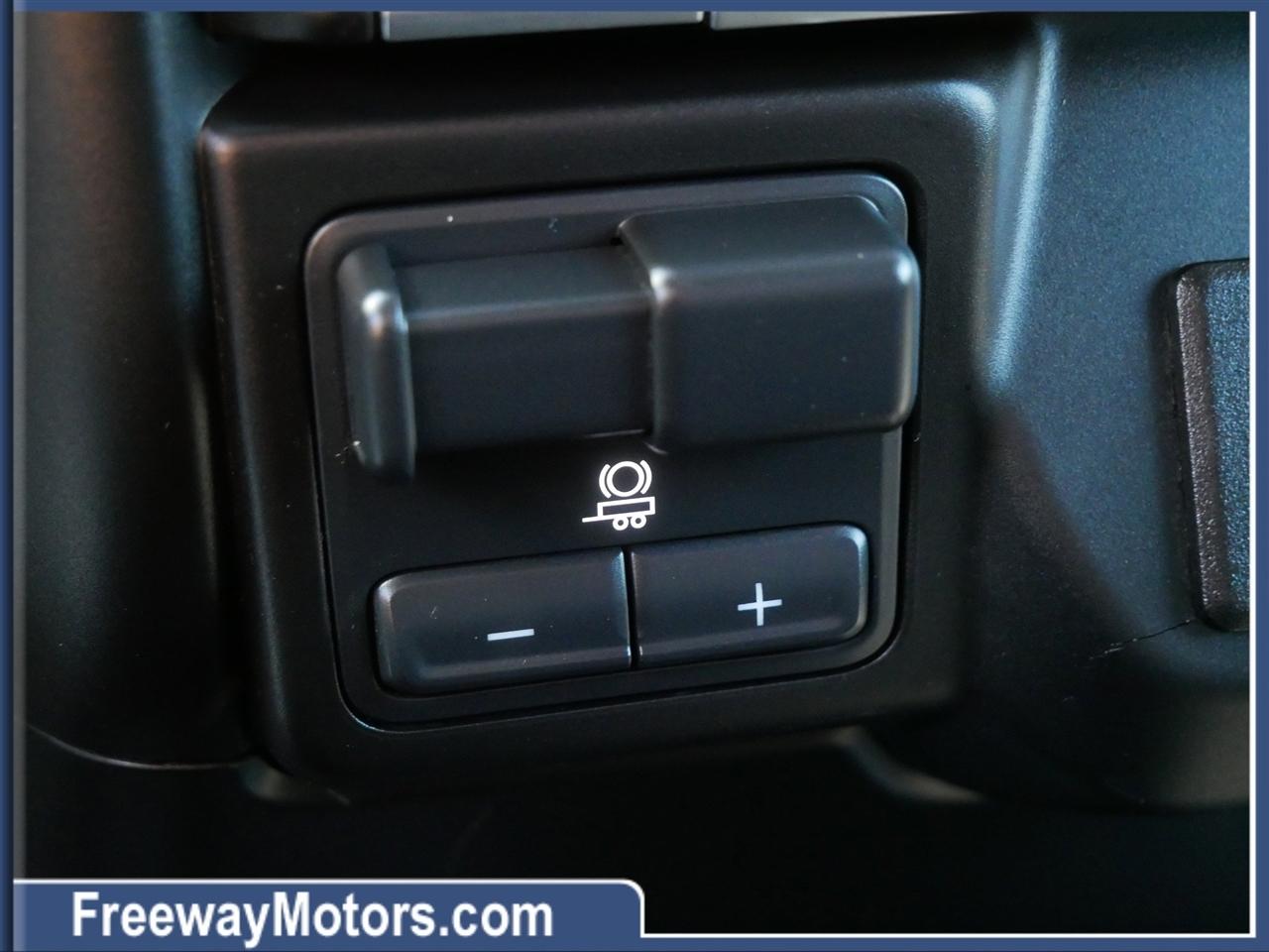 Chevrolet Silverado 2500HD 4WD Crew Cab 159" Work Truck 2023