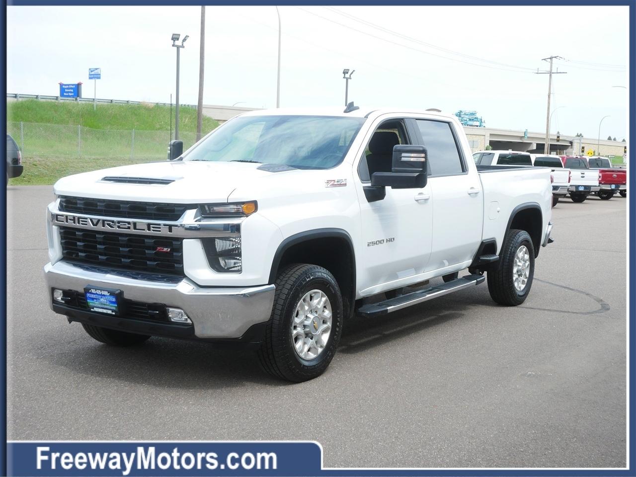 Chevrolet Silverado 2500HD 4WD Crew Cab 159" LT 2023