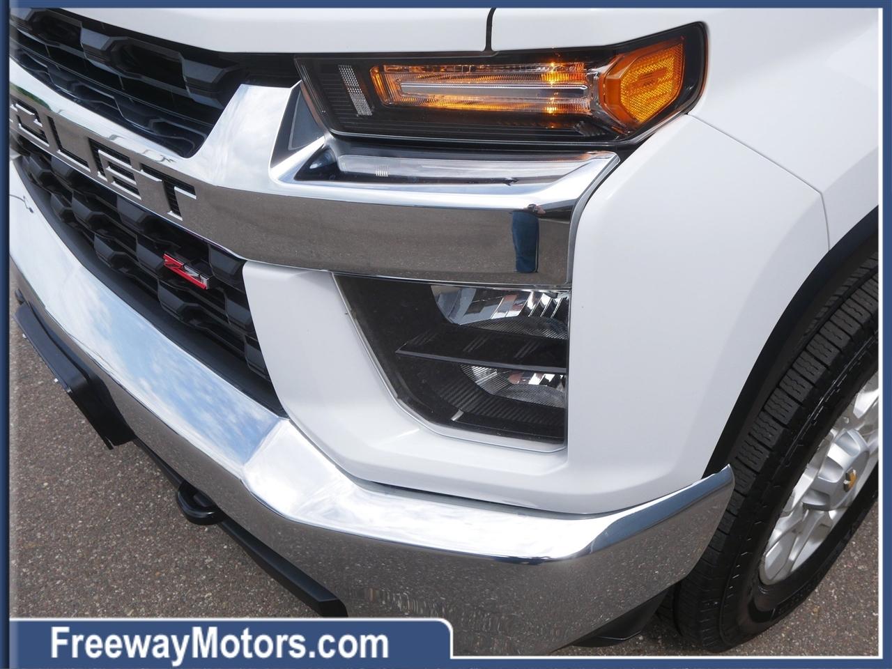 Chevrolet Silverado 2500HD 4WD Crew Cab 159" LT 2023