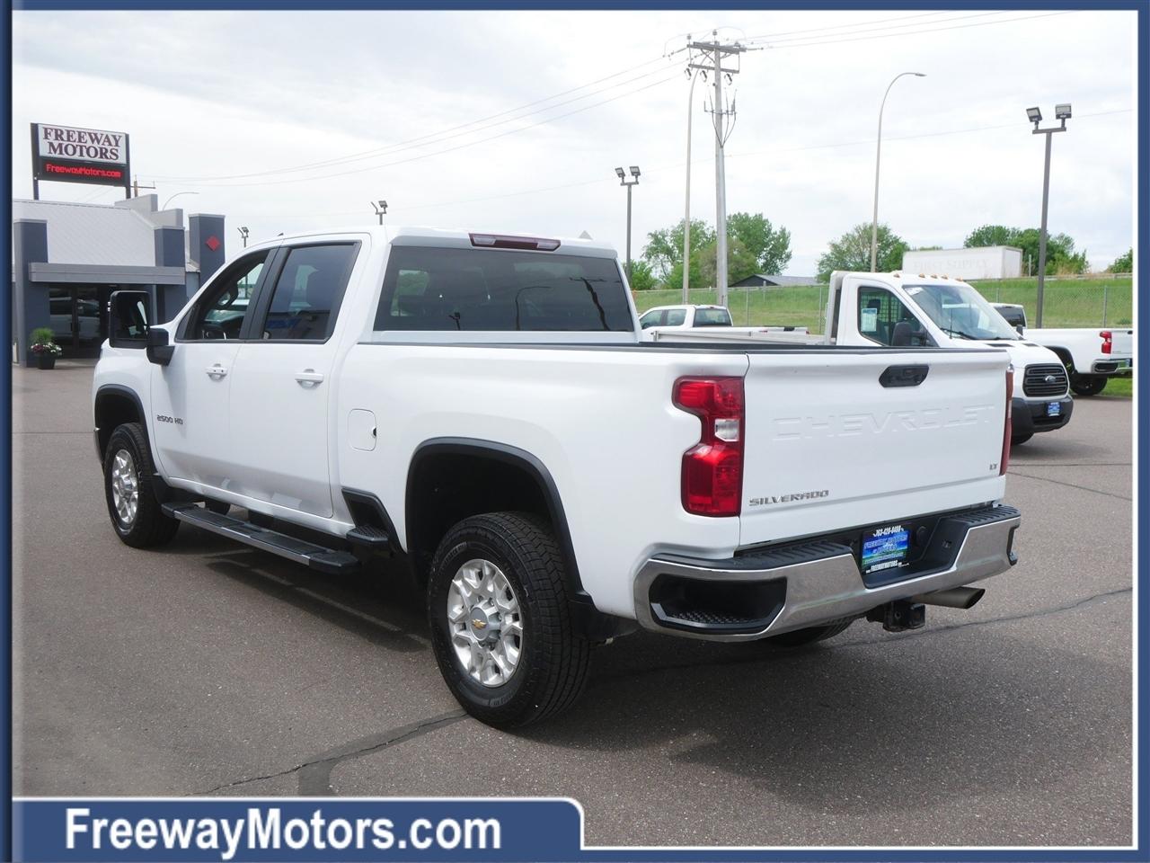Chevrolet Silverado 2500HD 4WD Crew Cab 159" LT 2023