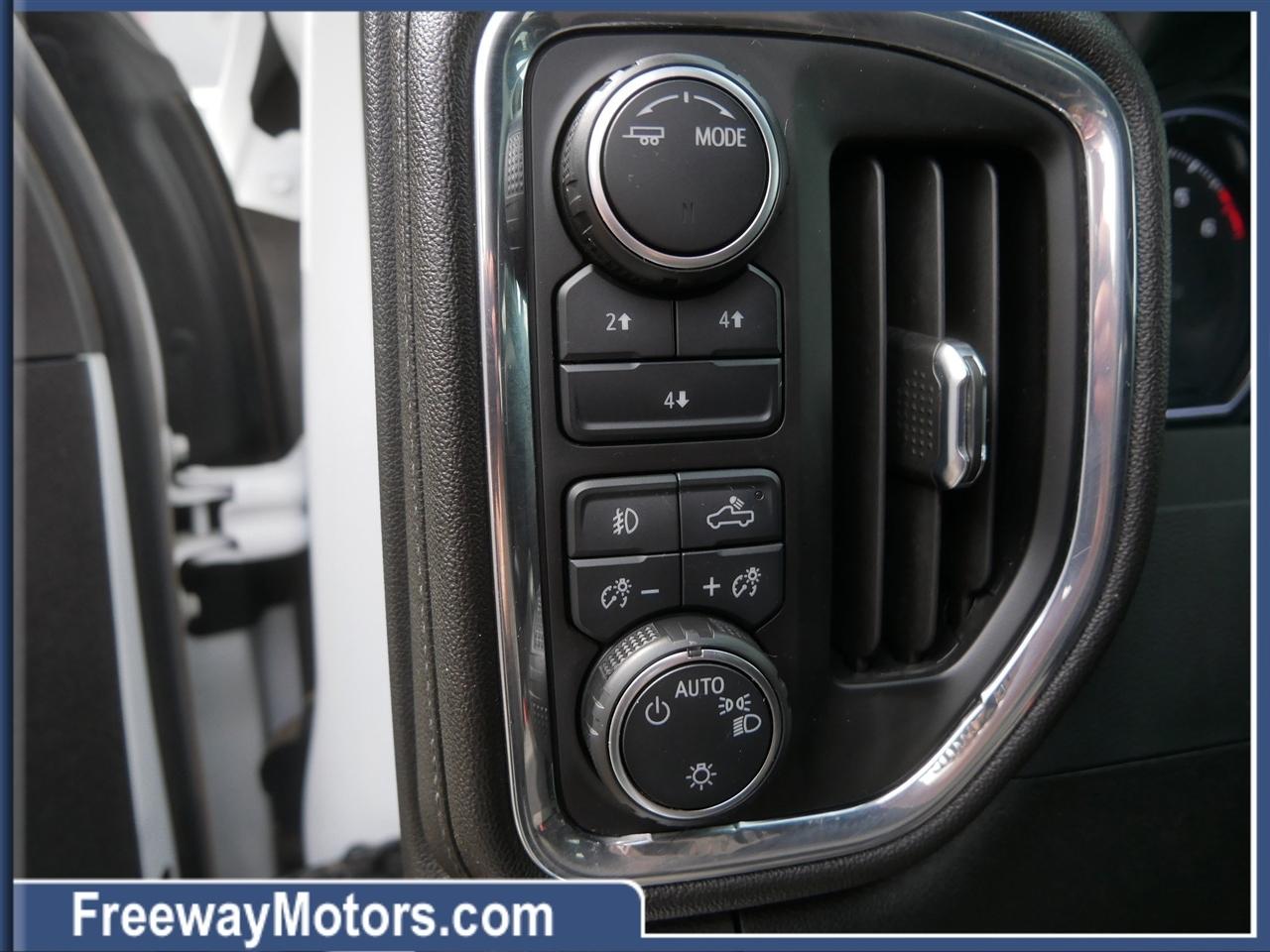 Chevrolet Silverado 2500HD 4WD Crew Cab 159" LT 2023