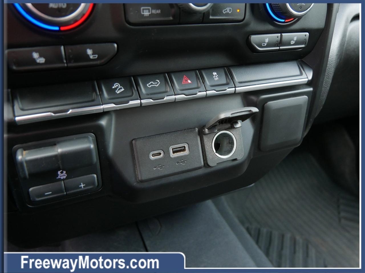 Chevrolet Silverado 2500HD 4WD Crew Cab 159" LT 2023