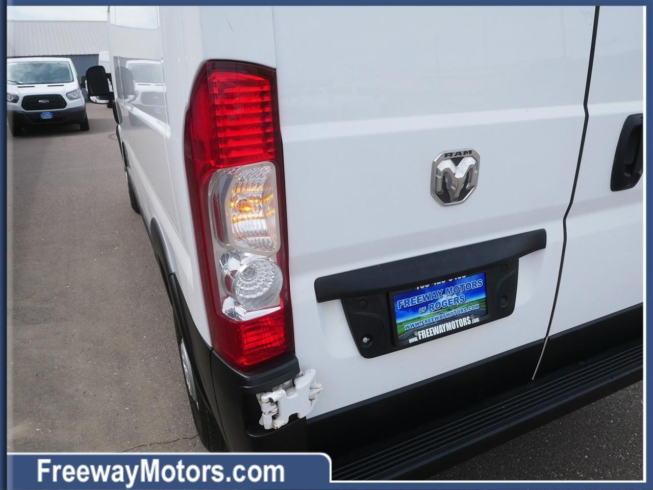 RAM ProMaster Cargo Van Tradesman 2500 High Roof 159" WB w/Pass Seat 2025