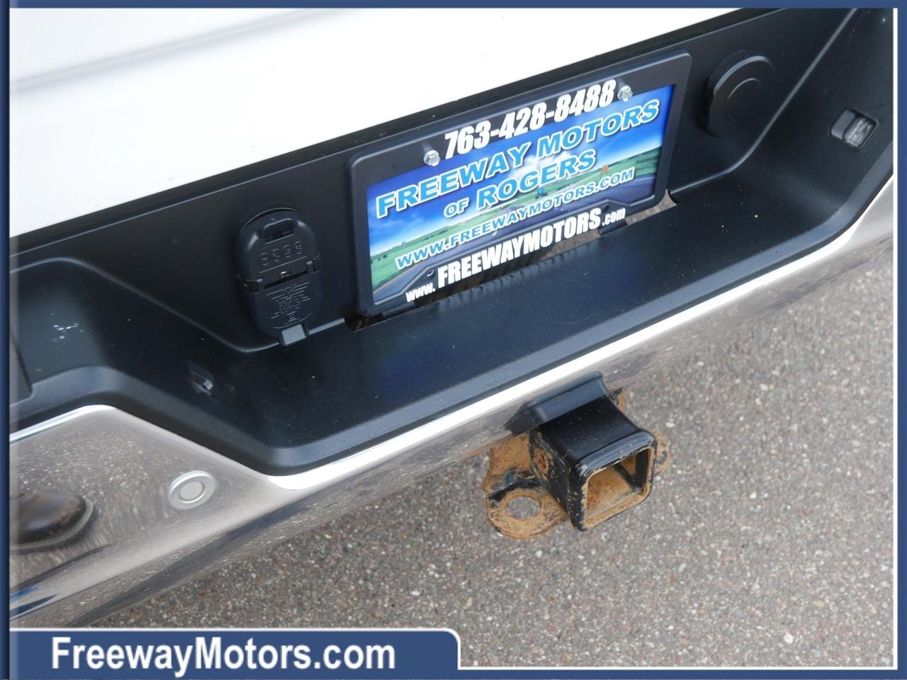 Chevrolet Silverado 3500HD 4WD Crew Cab 172" LT 2023