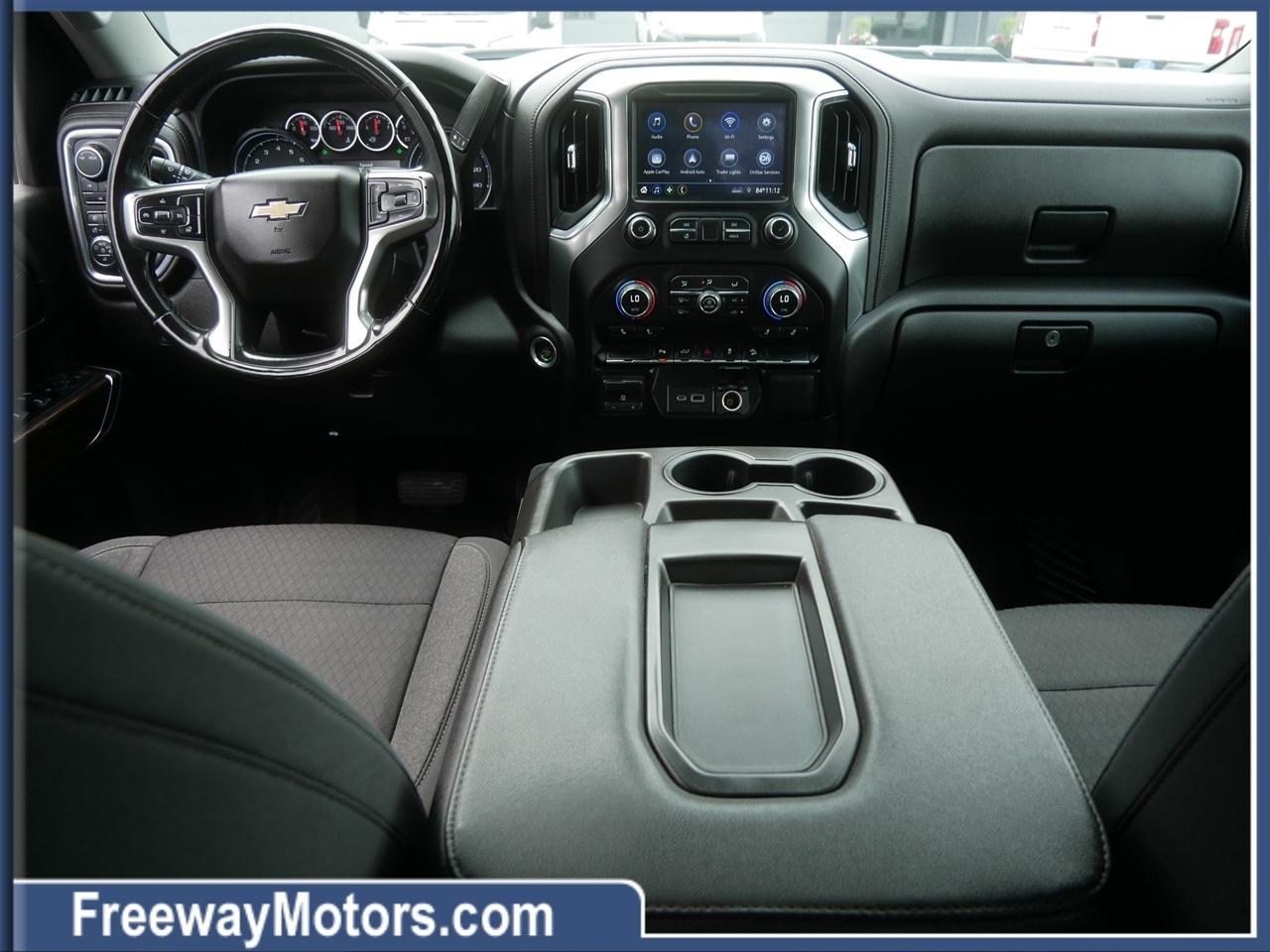 Chevrolet Silverado 3500HD 4WD Crew Cab 172" LT 2023