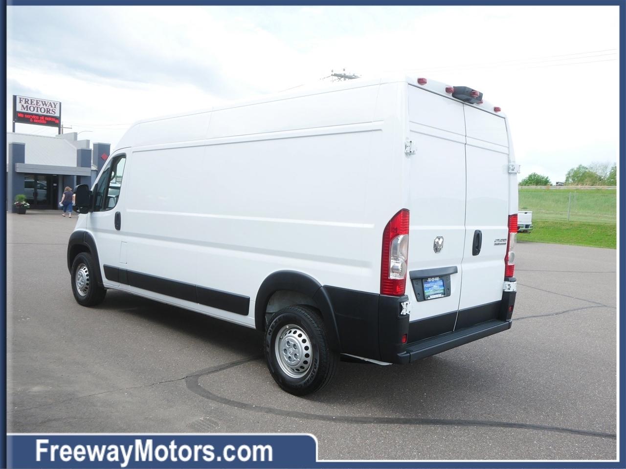RAM ProMaster Cargo Van Tradesman 2500 High Roof 159" WB w/Pass Seat 2026