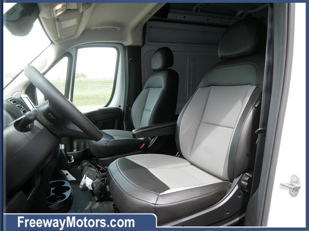 RAM ProMaster Cargo Van Tradesman 2500 High Roof 159" WB w/Pass Seat 2026