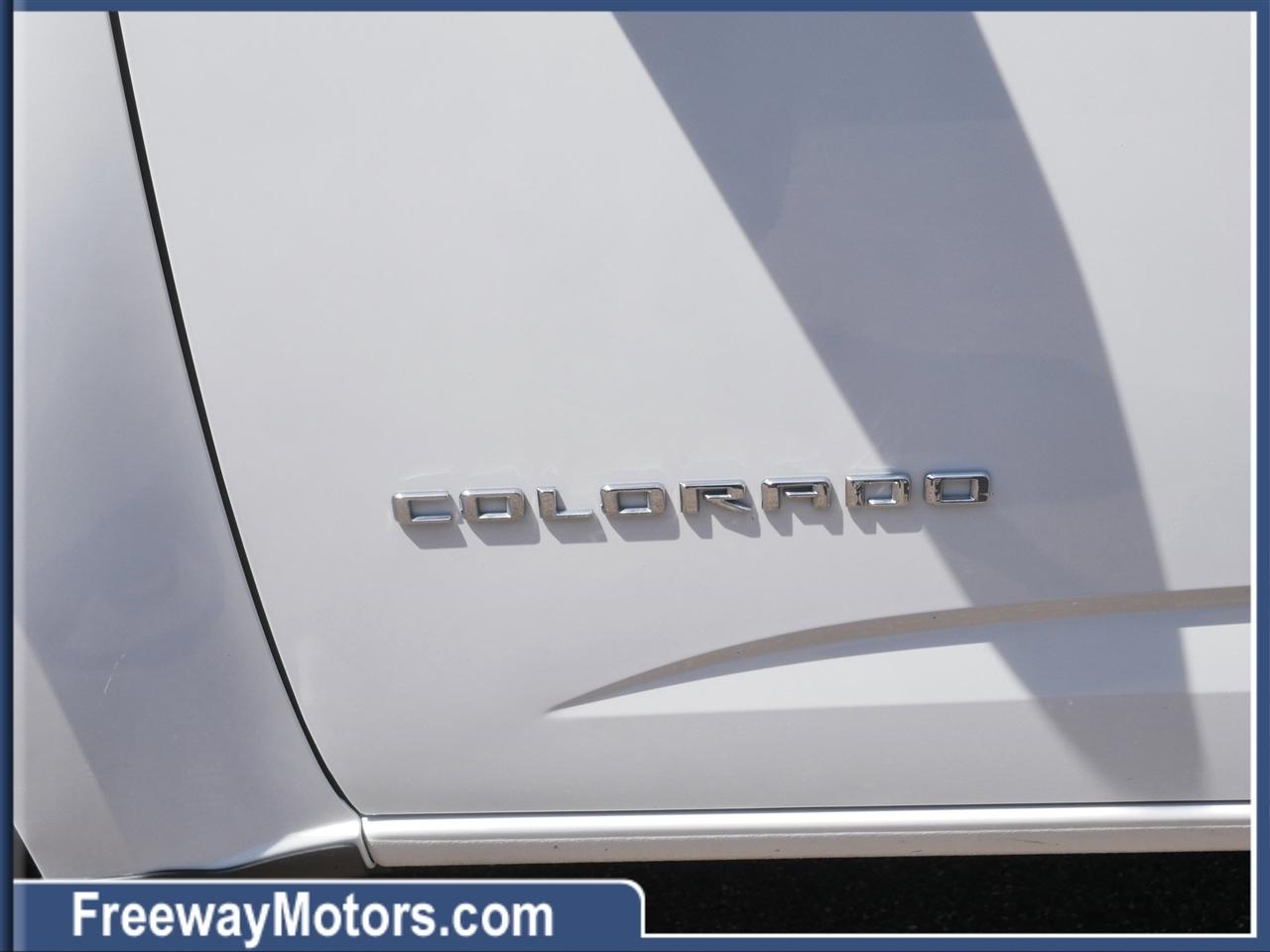 Chevrolet Colorado 4WD Ext Cab 128" LT 2021