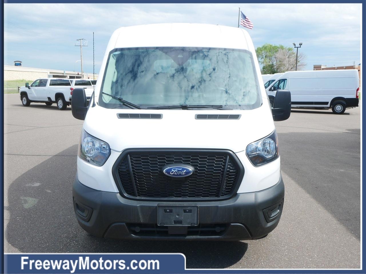Ford Transit Passenger Wagon T-350 148" Med Roof XL AWD 2024