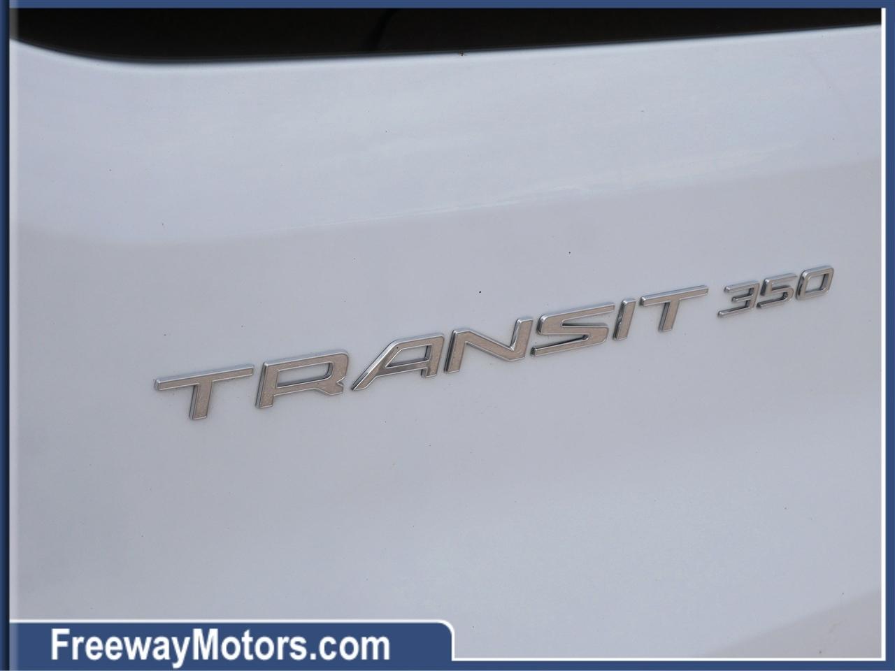 Ford Transit Passenger Wagon T-350 148" Med Roof XL AWD 2024