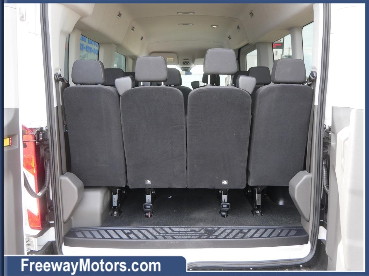Ford Transit Passenger Wagon T-350 148" Med Roof XL AWD 2024