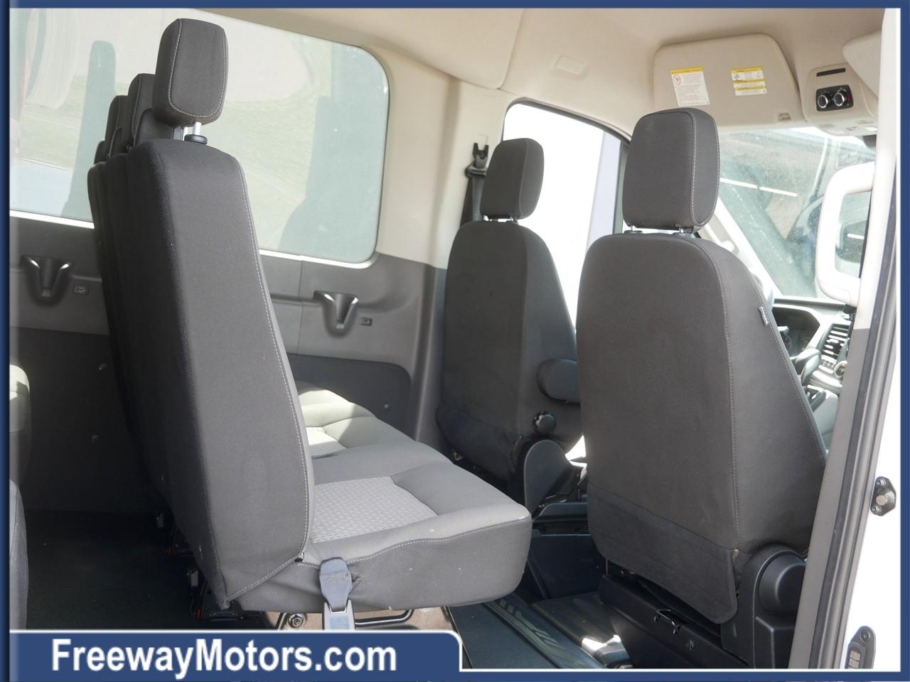 Ford Transit Passenger Wagon T-350 148" Med Roof XL AWD 2024