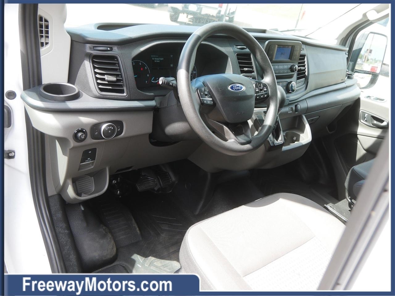 Ford Transit Passenger Wagon T-350 148" Med Roof XL AWD 2024
