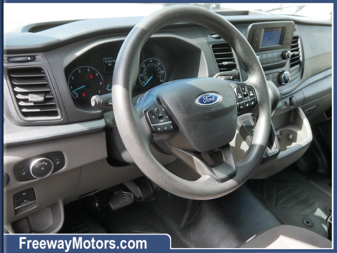 Ford Transit Passenger Wagon T-350 148" Med Roof XL AWD 2024
