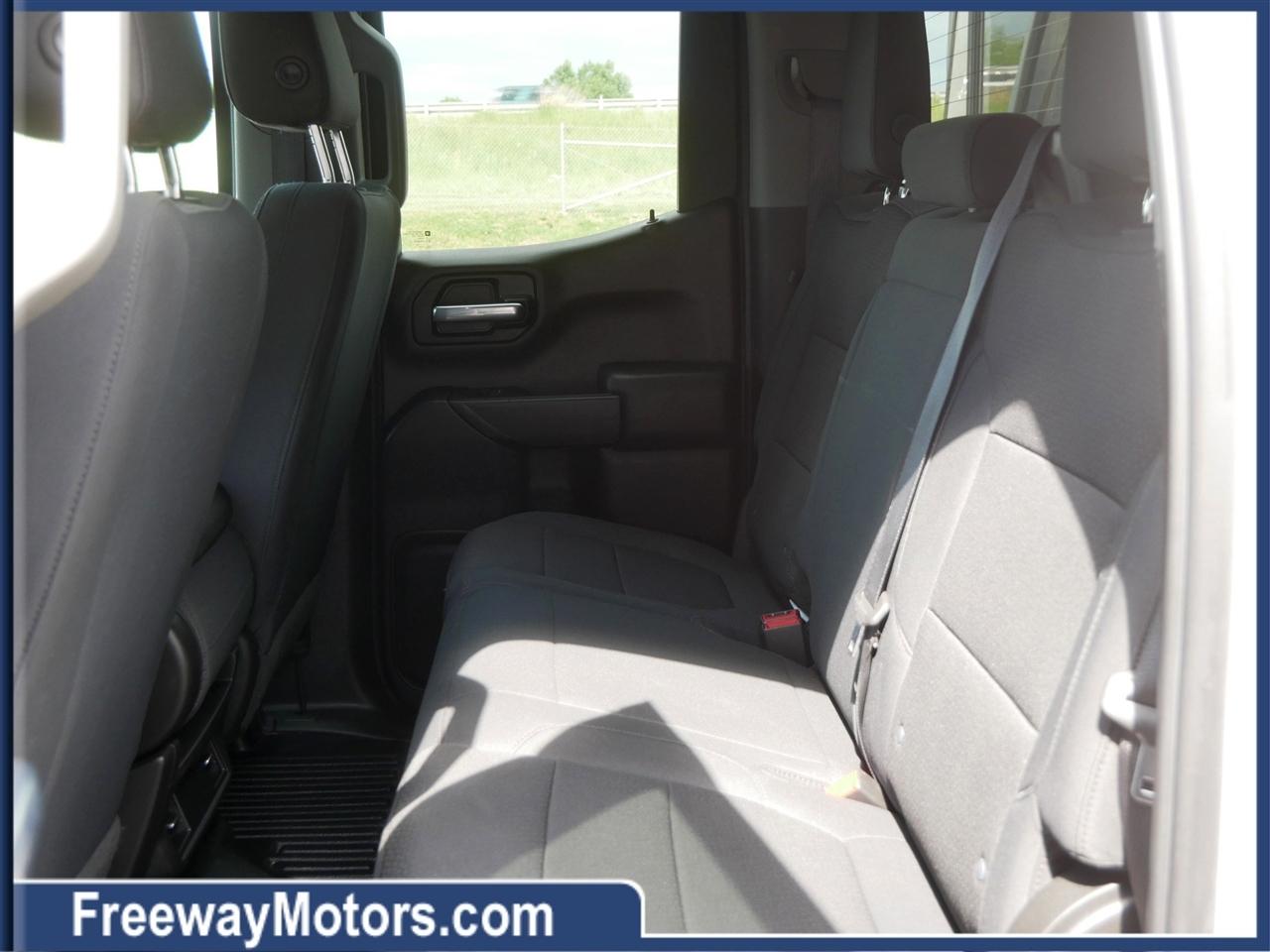 Chevrolet Silverado 1500 4WD Double Cab 147" Work Truck 2020