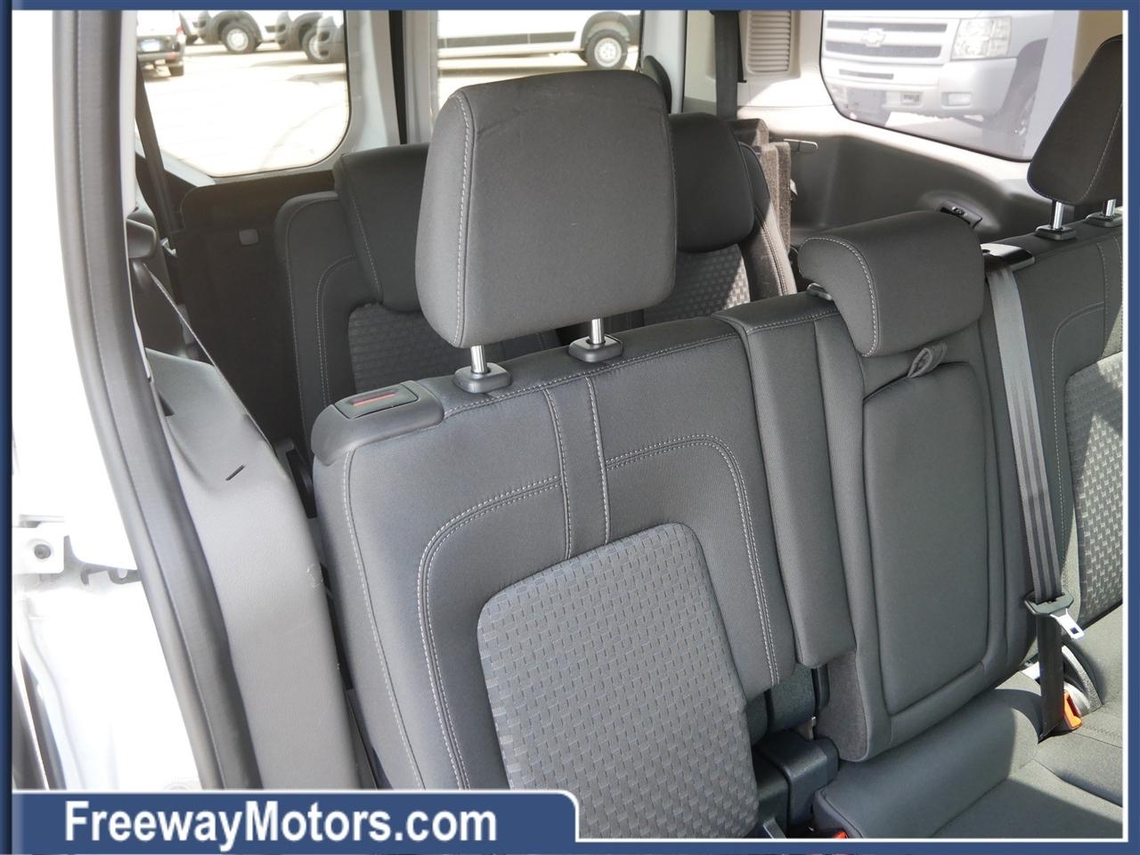Ford Transit Connect Wagon XLT LWB w/Rear Symmetrical Doors 2022