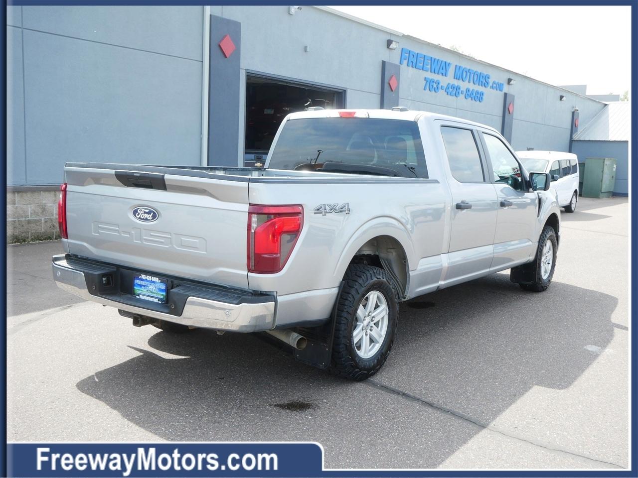 Ford F-150 XL 4WD SuperCrew 5.5' Box 2024