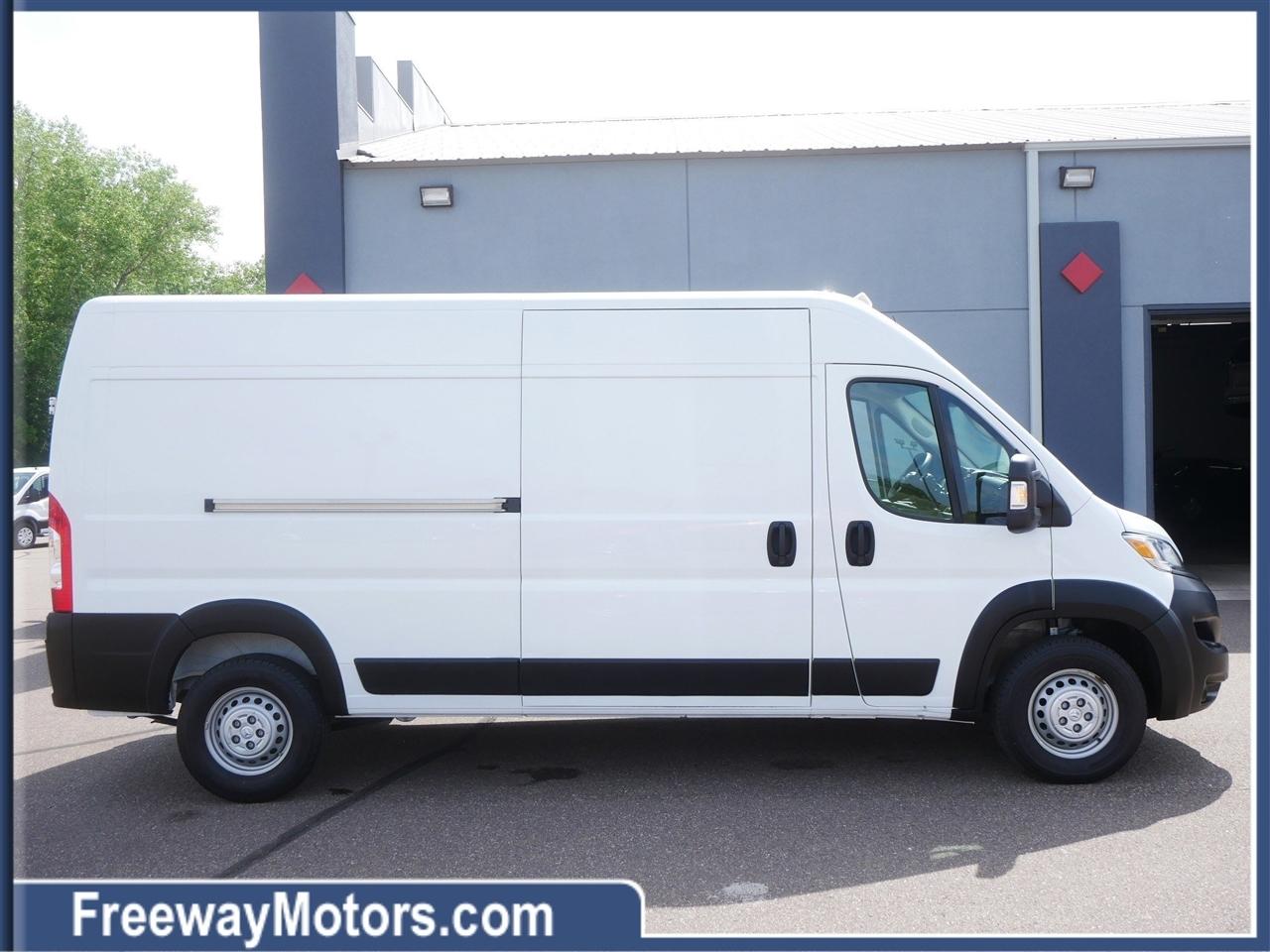 RAM ProMaster Cargo Van Tradesman 2500 High Roof 159" WB w/Pass Seat 2024