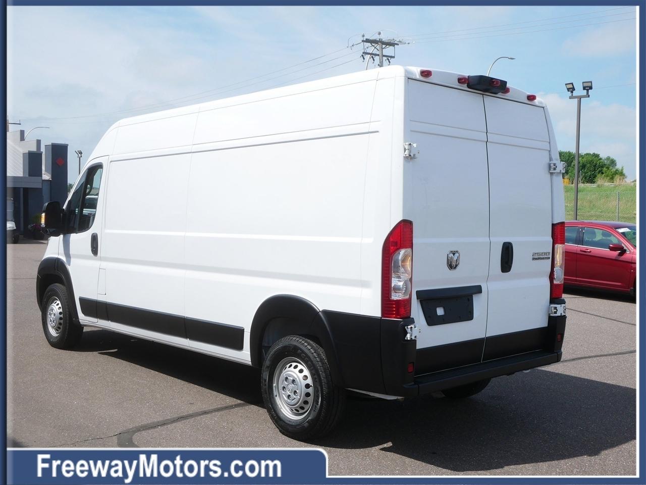 RAM ProMaster Cargo Van Tradesman 2500 High Roof 159" WB w/Pass Seat 2024