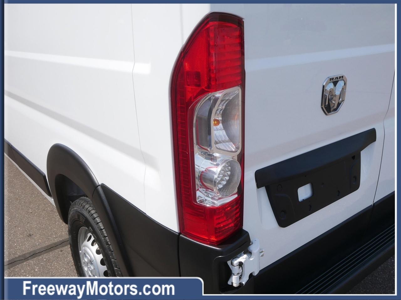 RAM ProMaster Cargo Van Tradesman 2500 High Roof 159" WB w/Pass Seat 2024