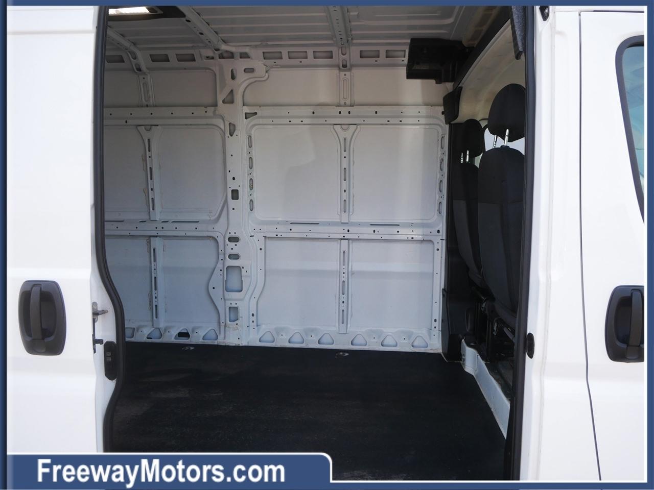 RAM ProMaster Cargo Van Tradesman 2500 High Roof 159" WB w/Pass Seat 2024