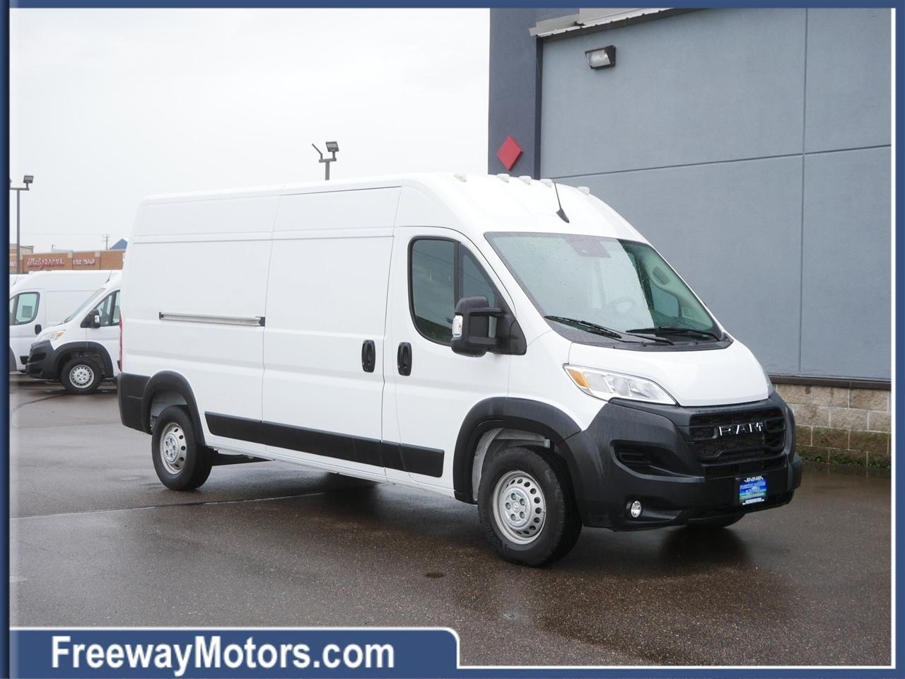 2024 RAM ProMaster Cargo Van Tradesman 2500 High Roof 159" WB w/Pass Seat