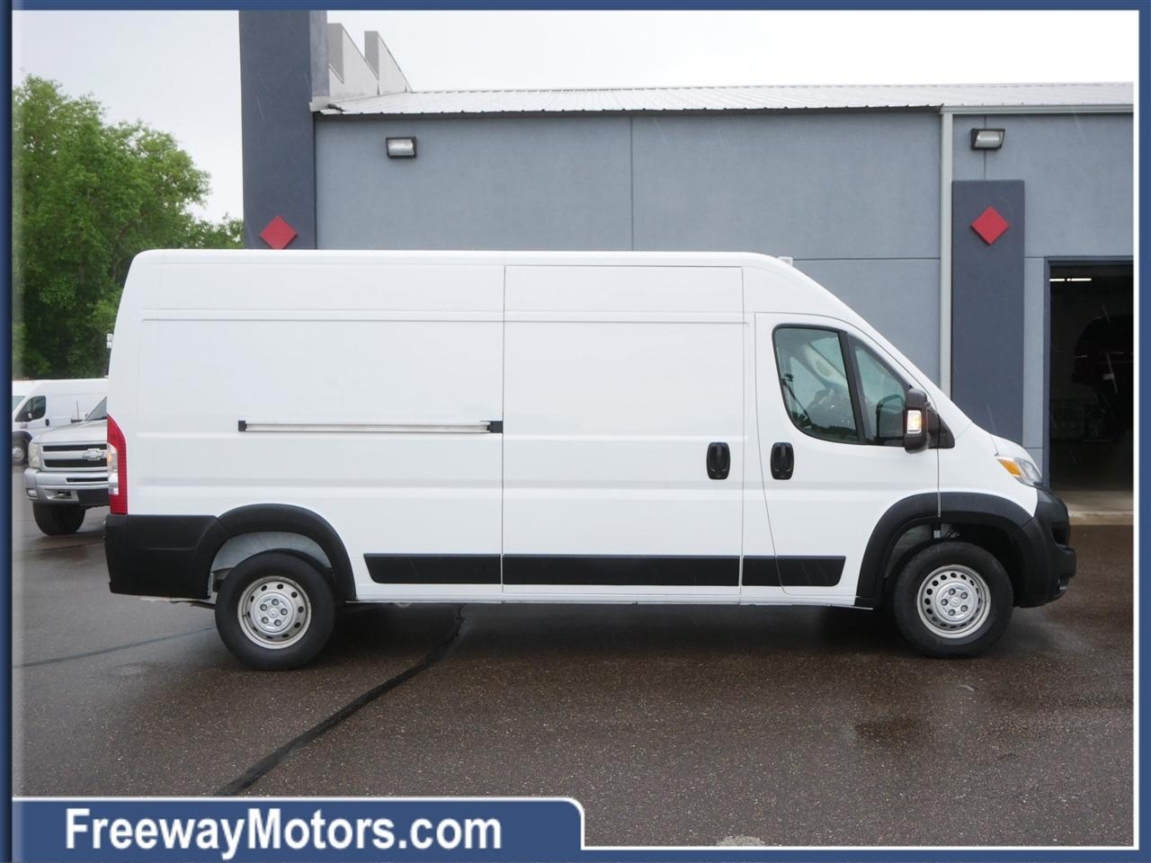 RAM ProMaster Cargo Van Tradesman 2500 High Roof 159" WB w/Pass Seat 2024