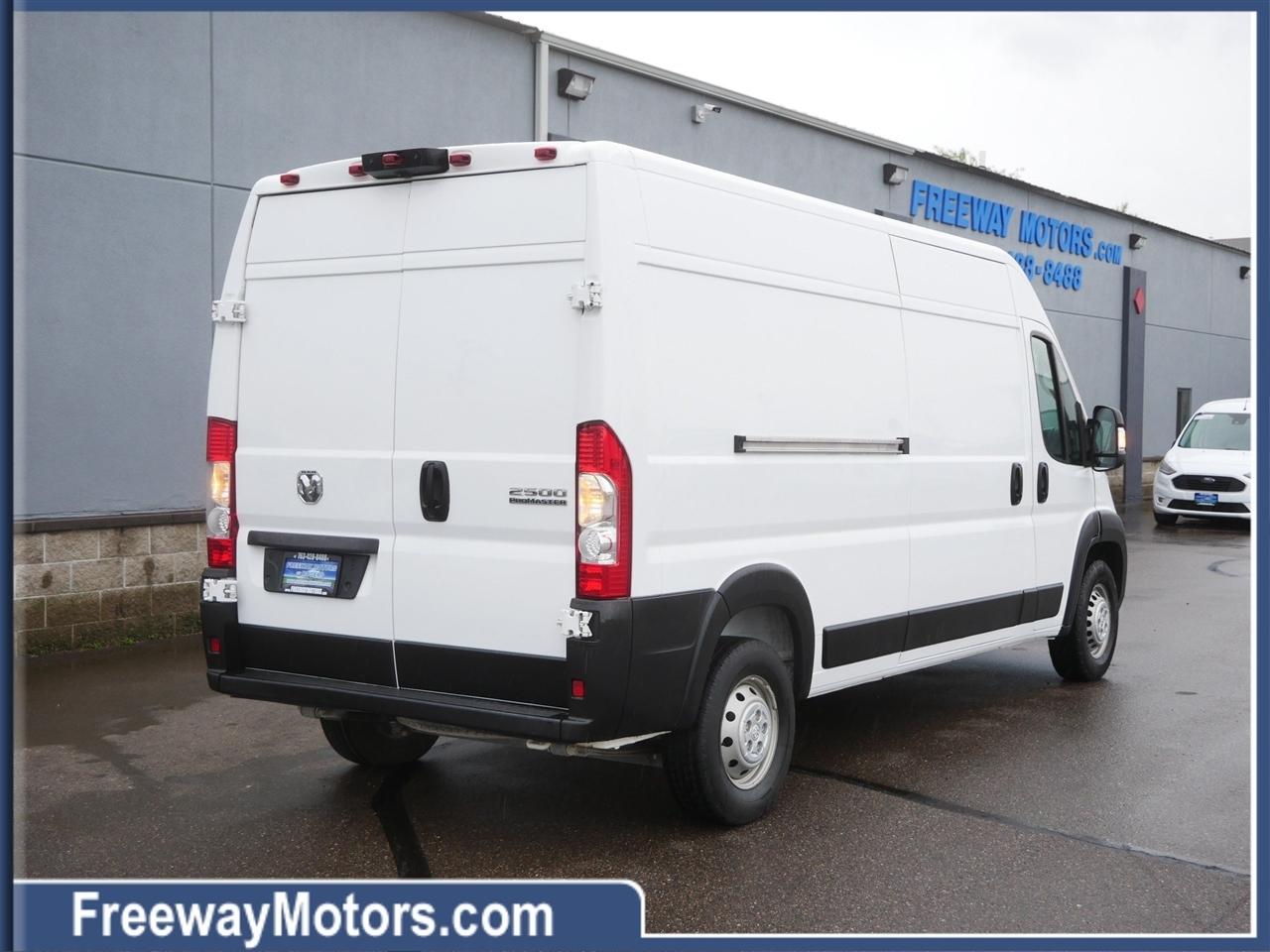 RAM ProMaster Cargo Van Tradesman 2500 High Roof 159" WB w/Pass Seat 2024