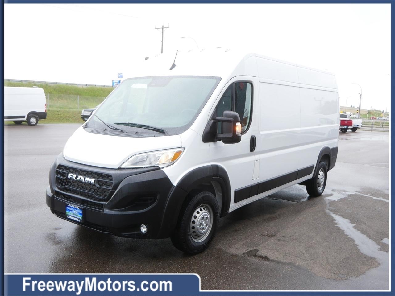 RAM ProMaster Cargo Van Tradesman 2500 High Roof 159" WB w/Pass Seat 2024
