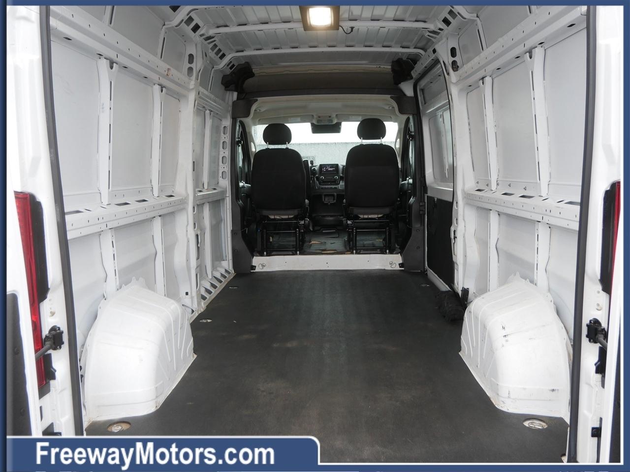 RAM ProMaster Cargo Van Tradesman 2500 High Roof 159" WB w/Pass Seat 2024
